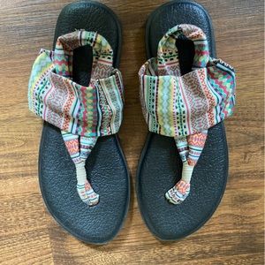 Sanuk sandals